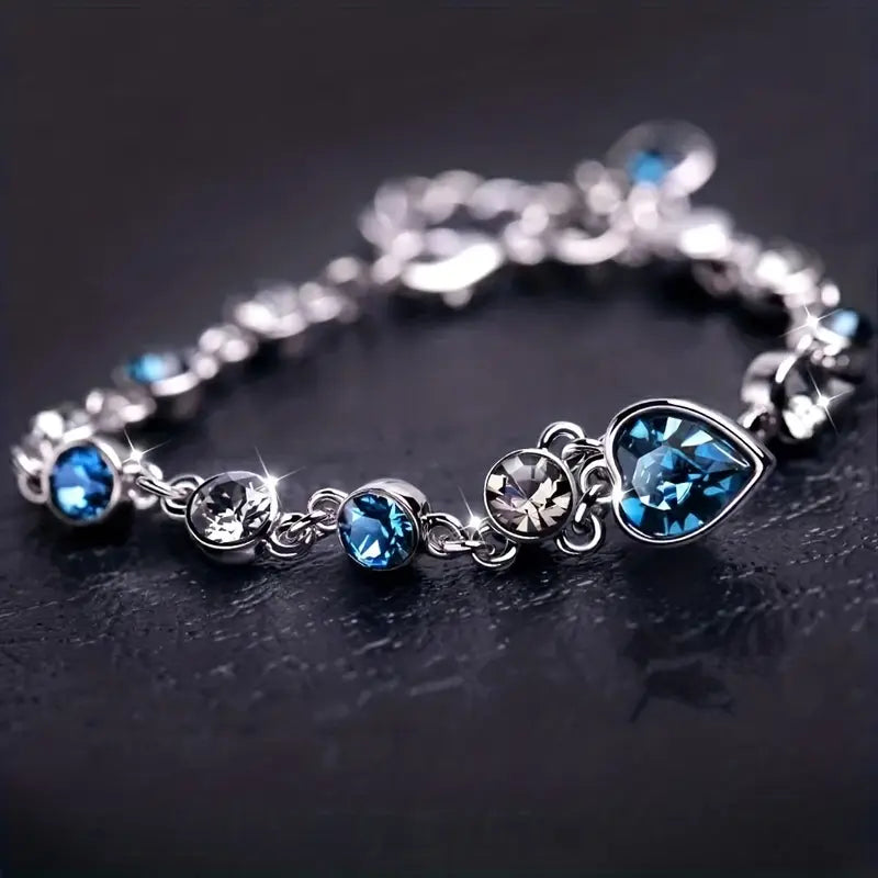 Hjartaarmband með hafbláum steini | Hvítagull