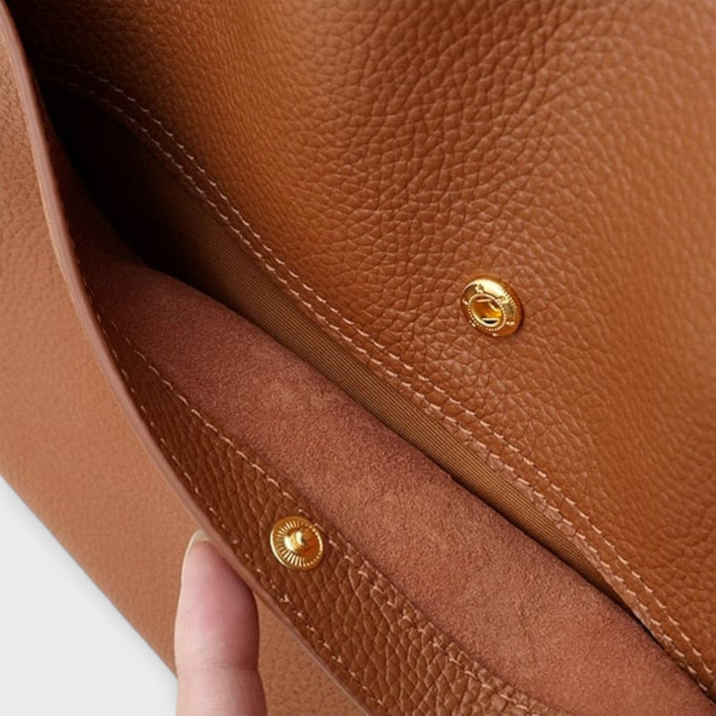Freydis™ | Formföst handtaska